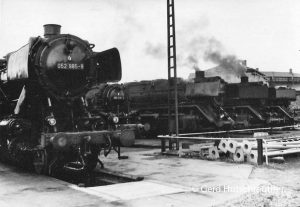 v.l. 052 985-9 kalt, 086 518-2 z, 044 675-7, 044 136-0, 044 247-5 kalt - Bw Schweinfurt