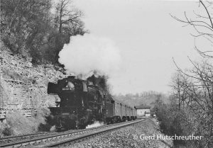 023 031-8 vor P 3725 bei Schwäbisch Hal